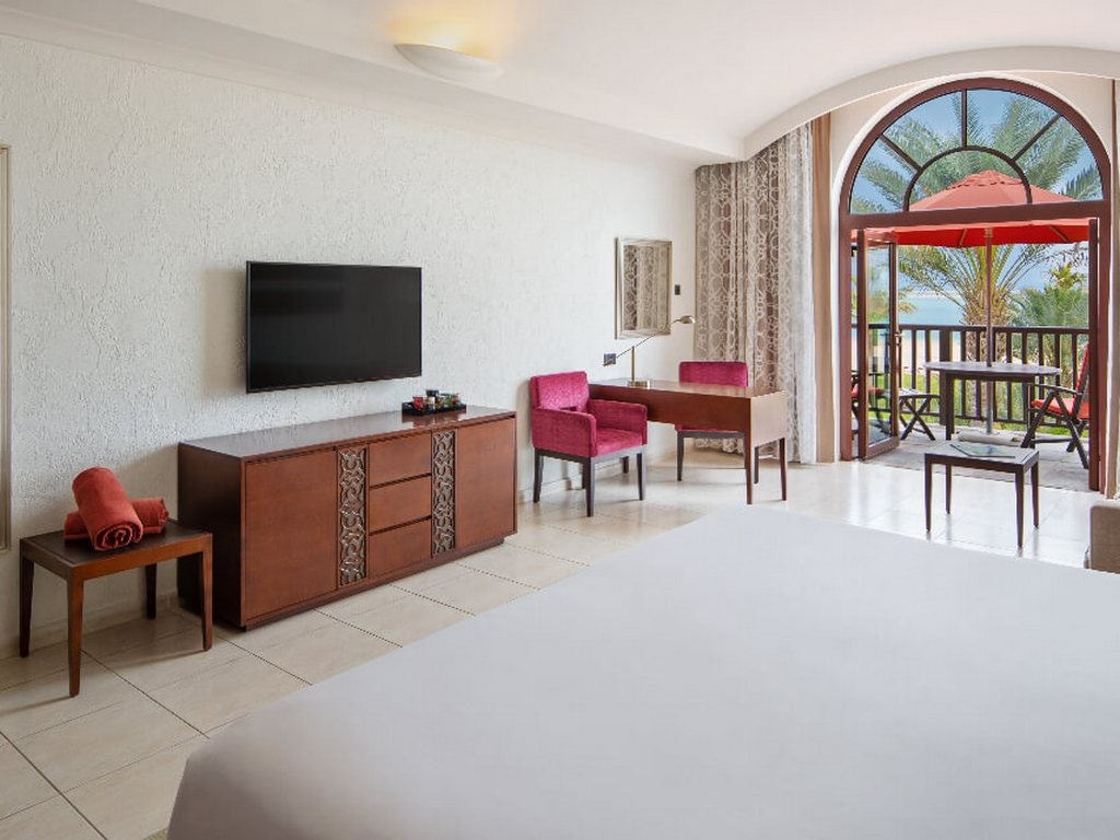 rooms-sea-view-residence-junior-suite
