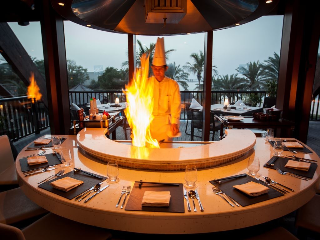 restaurants-white-orchid