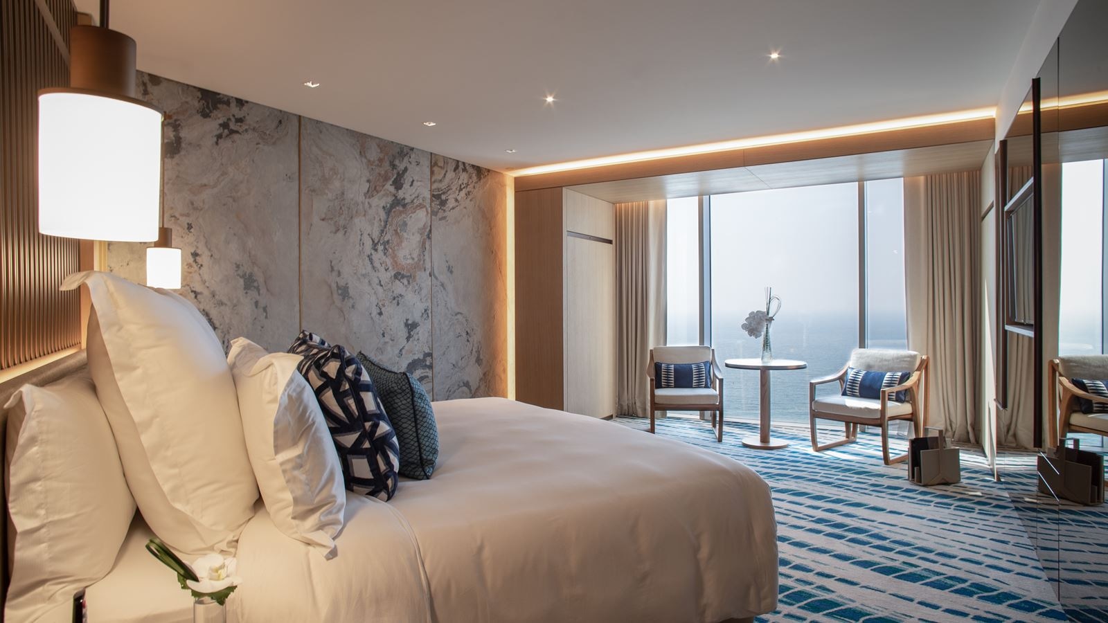 rooms-two-bedroom-ocean-family-room