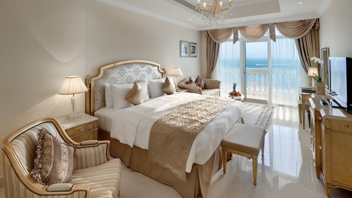 rooms-superior-fourbedroom-penthouse