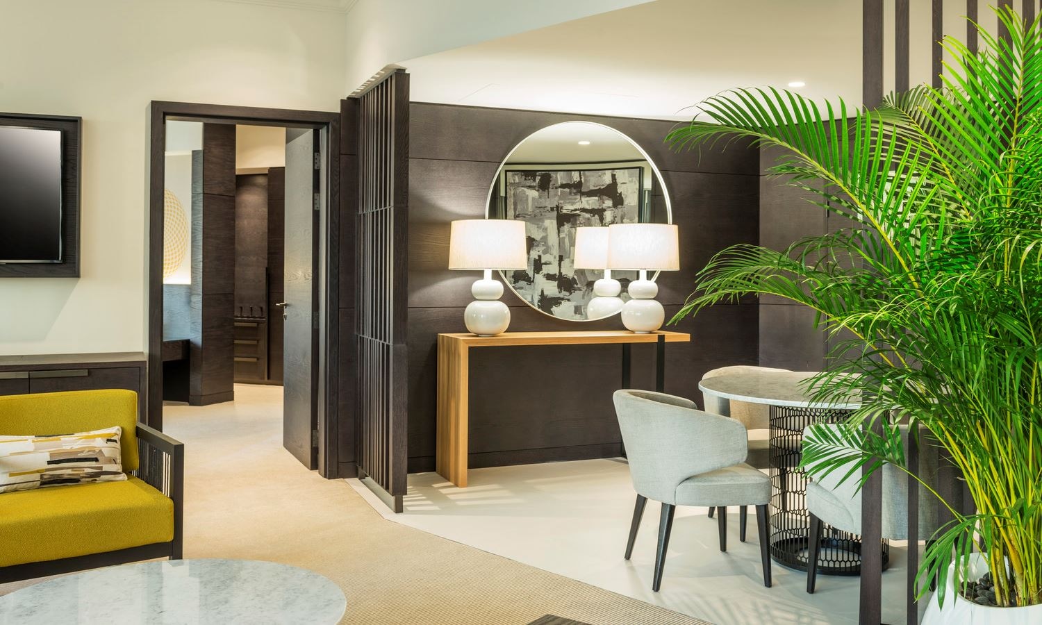 rooms-super-deluxe-suite