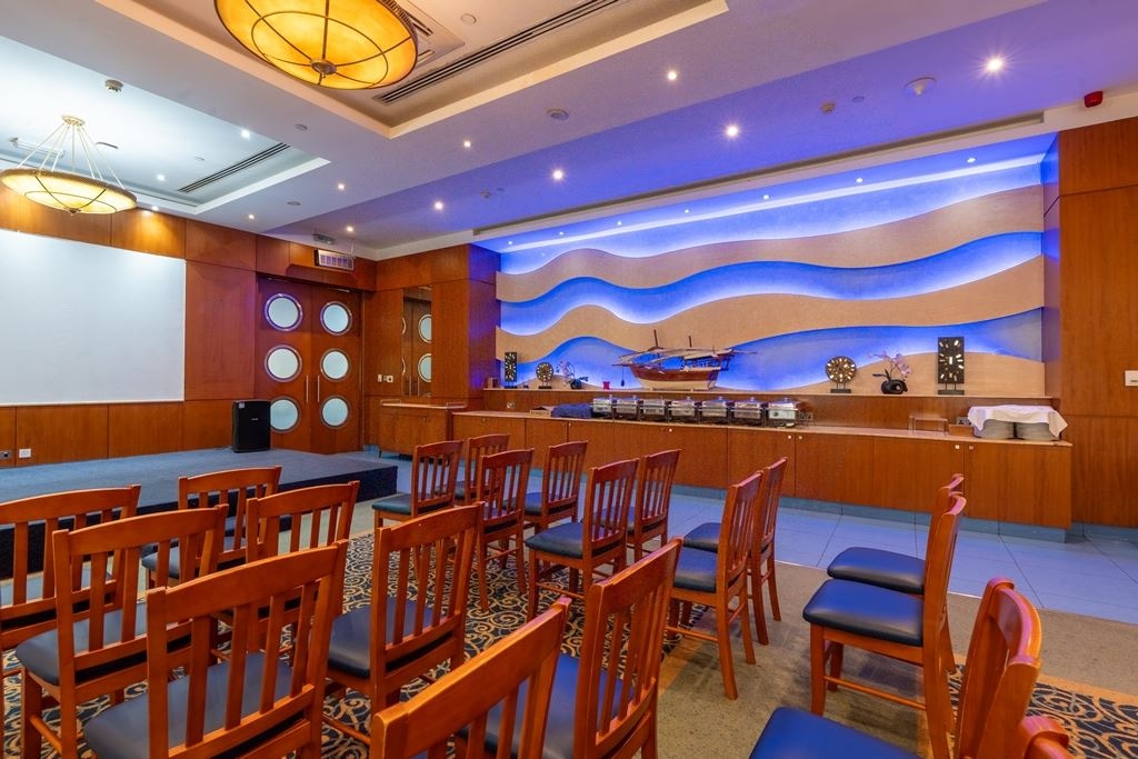 restaurants-restaurants