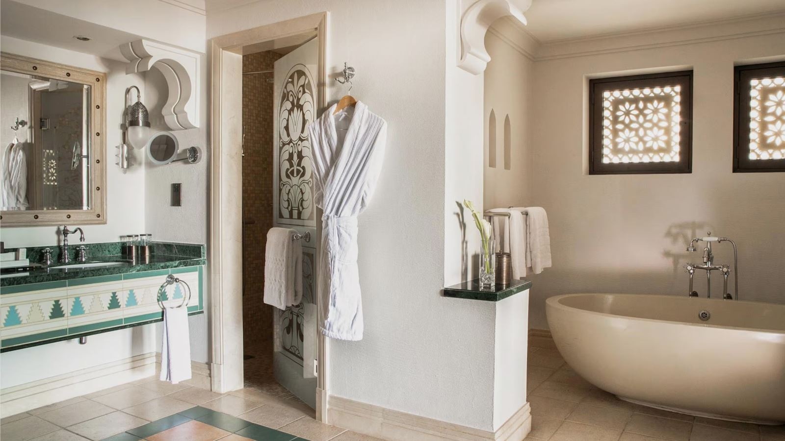 rooms-cove-house-garden-room