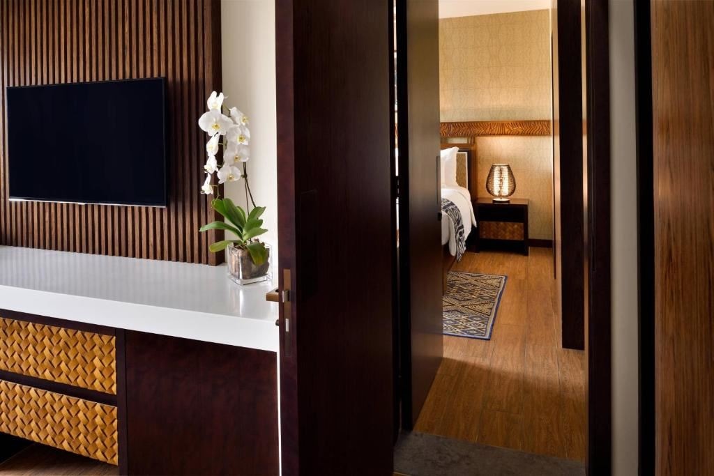 rooms-family-room