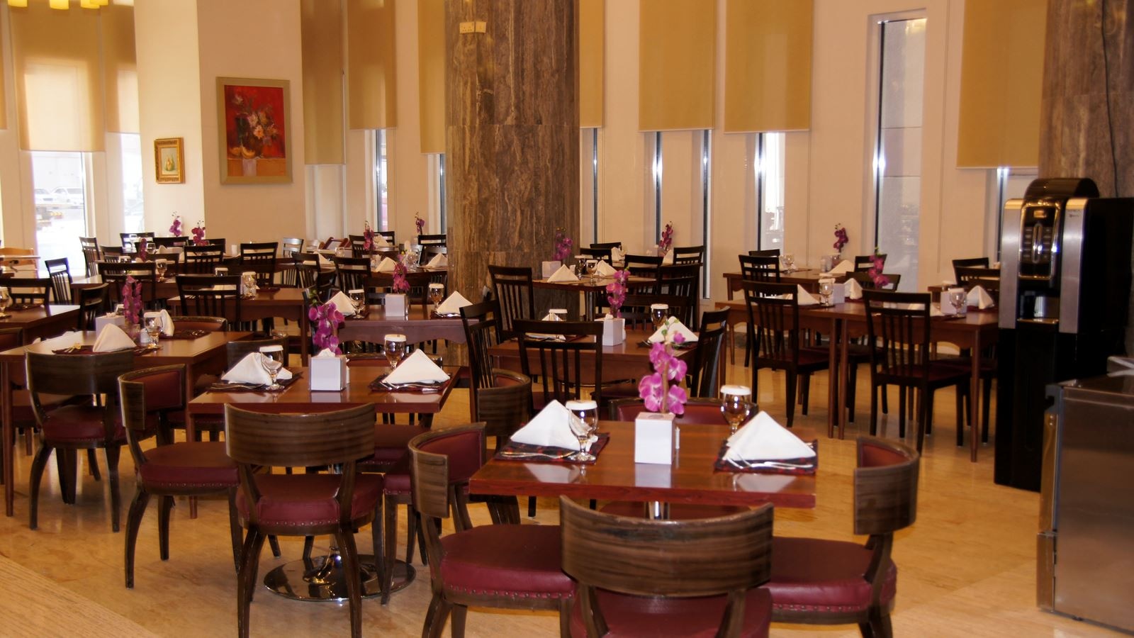 restaurants-main-restaurant
