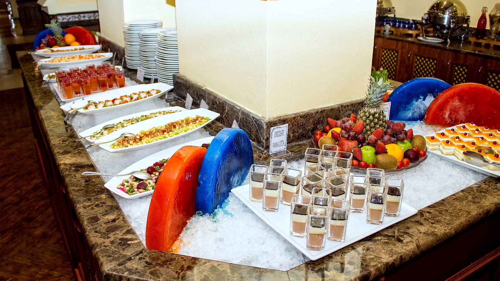 restaurants-restaurants