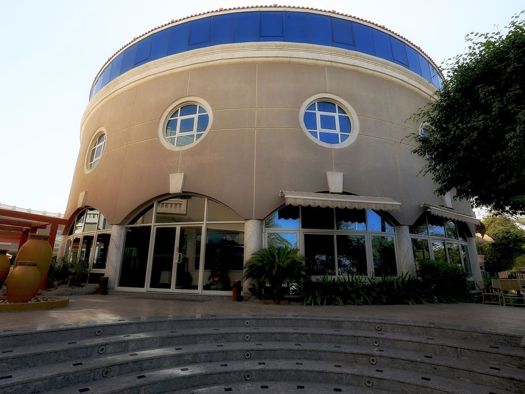 general-main-building