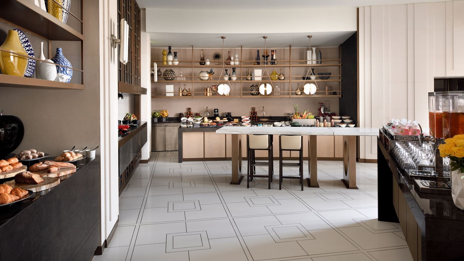 restaurants-the-restaurant-at-address-downtown