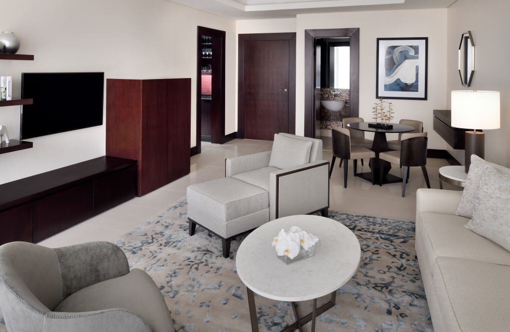 rooms-one-bedroom-residence-fountain-view