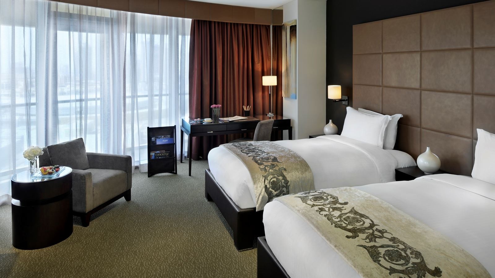 rooms-premier-burj-view-room