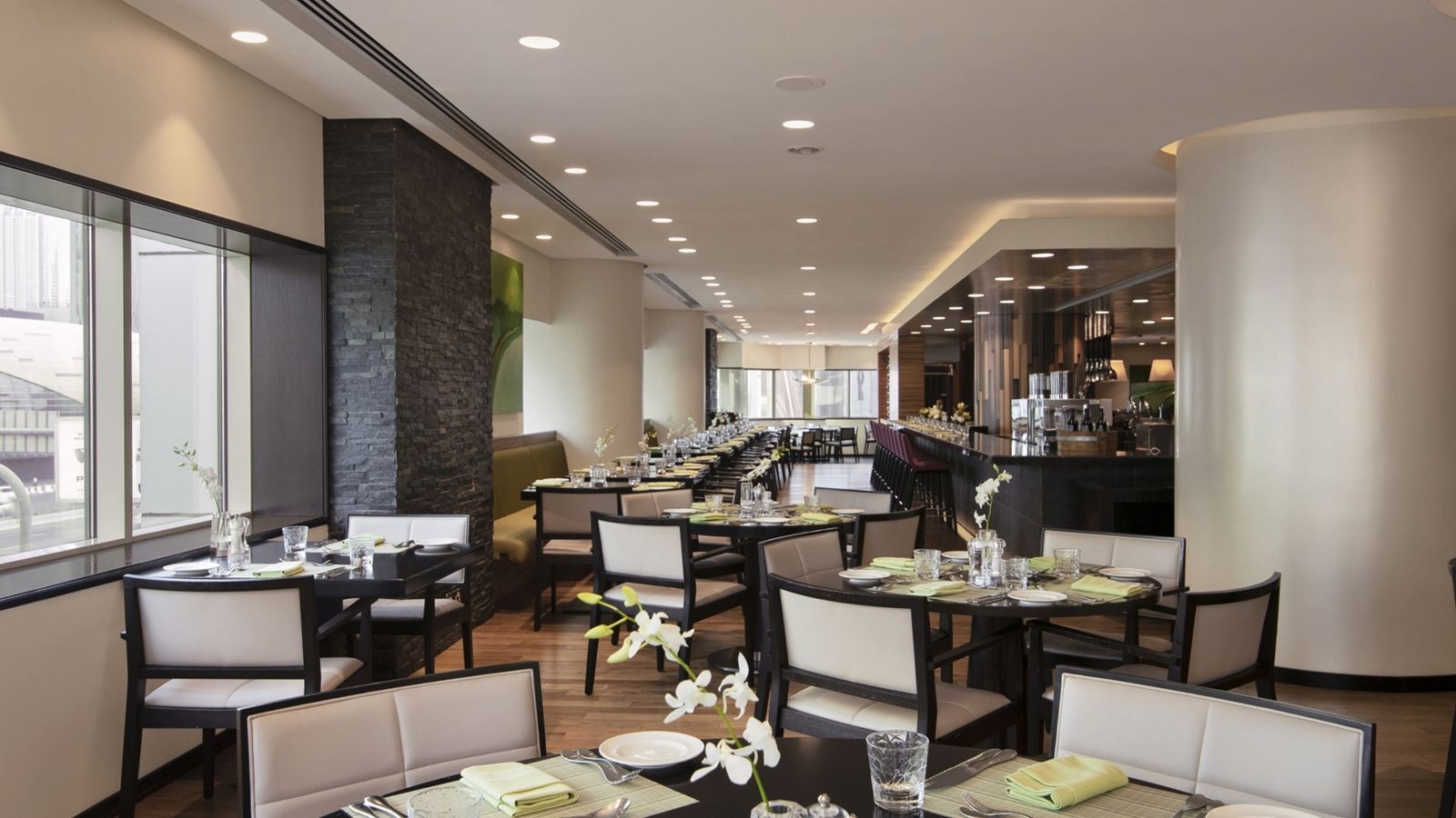 restaurants-flavors-on-two