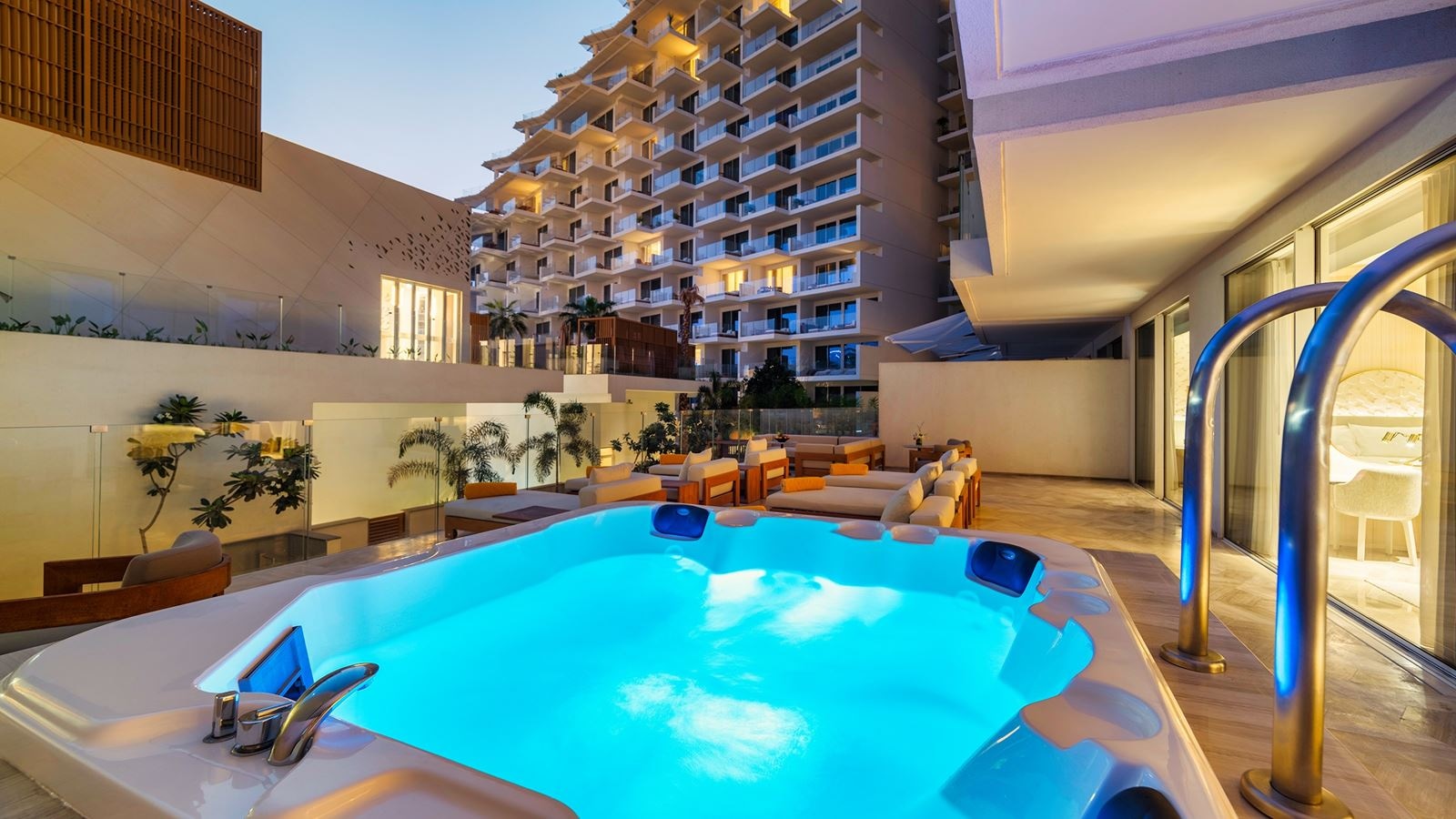 rooms-4-bed-|-duplex-wpool