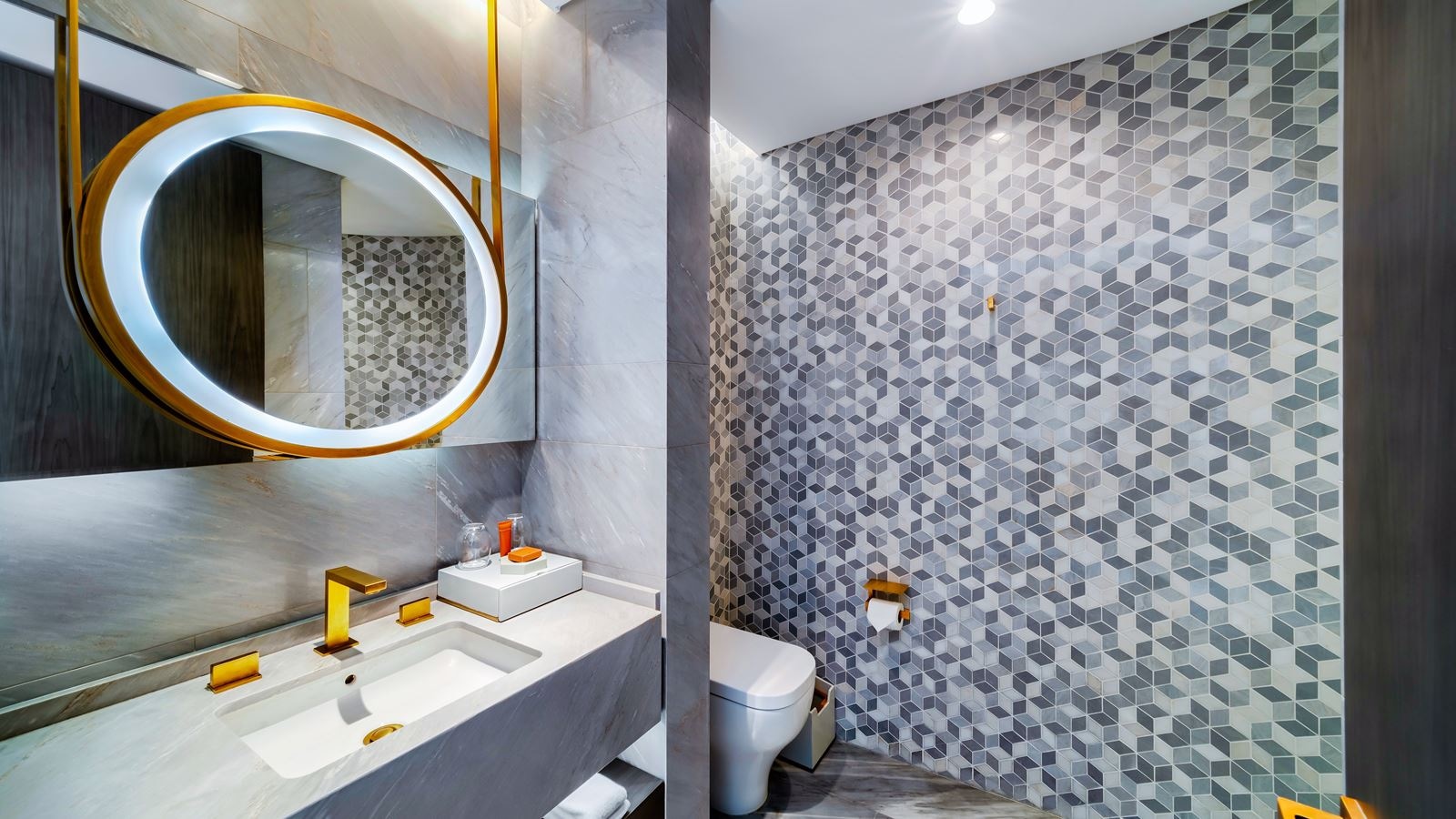 rooms-4-bed-|-xl-terrace--pool-suite