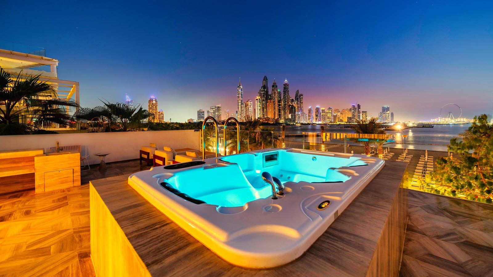 rooms-4-bed-|-beach-villa-wpool