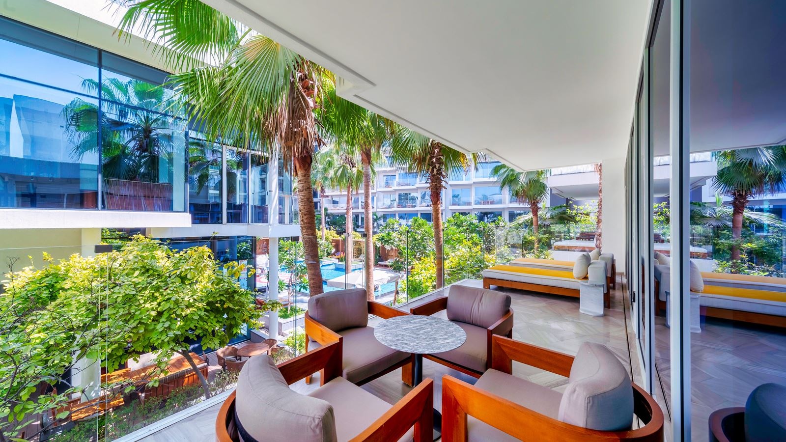 rooms-4-bed-|-beach-villa-wpool