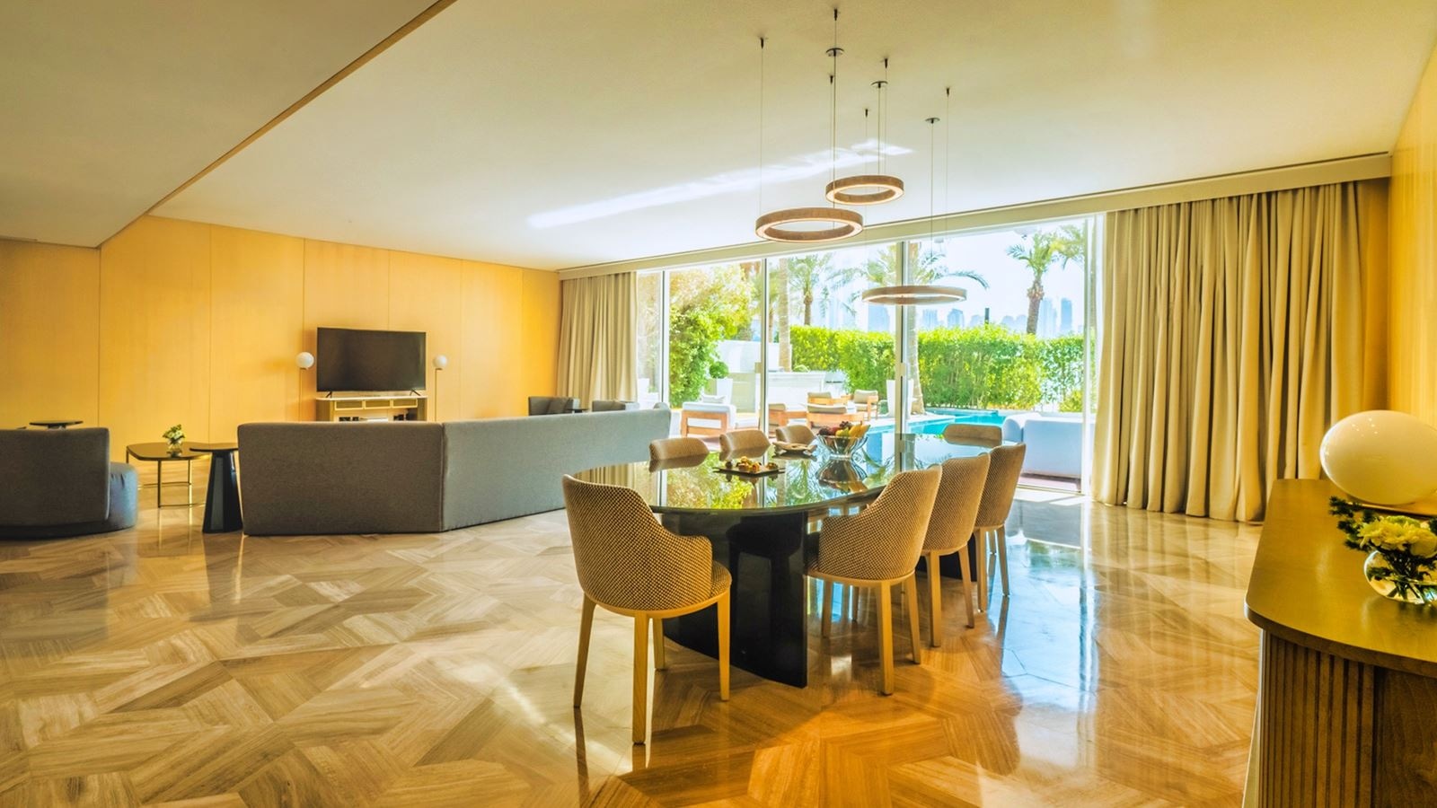 rooms-5-bed-|-beach-villa-wpool