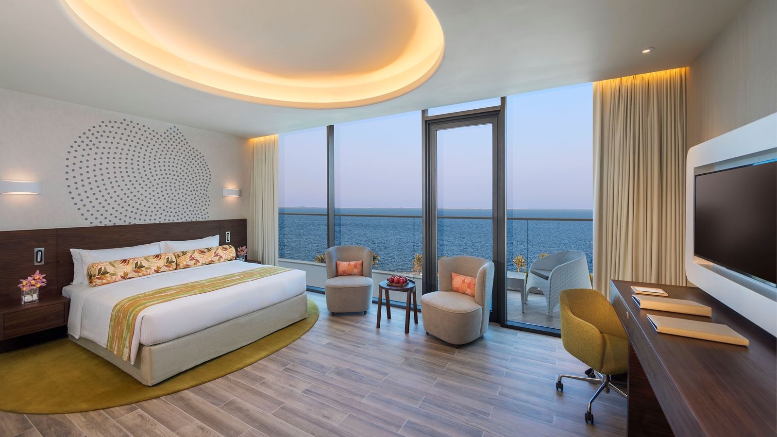 rooms-deluxe-room-with-balcony-partial-palm-sea-view