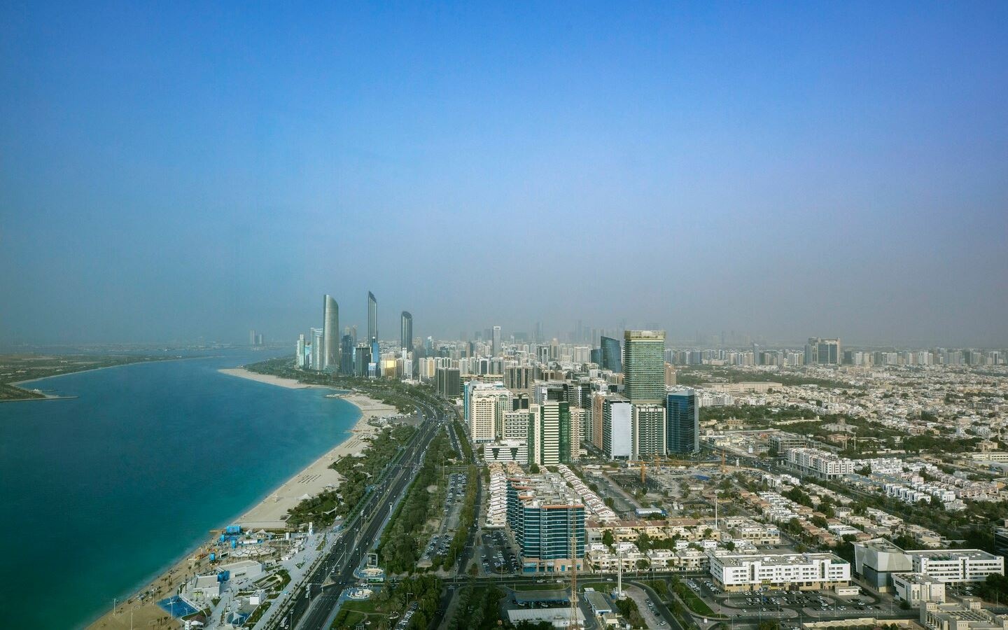 rooms-superior-room-city-view