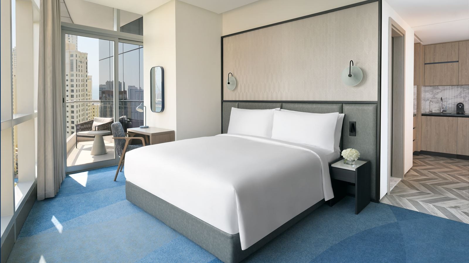 rooms-studio-king-with-balcony-marina-view