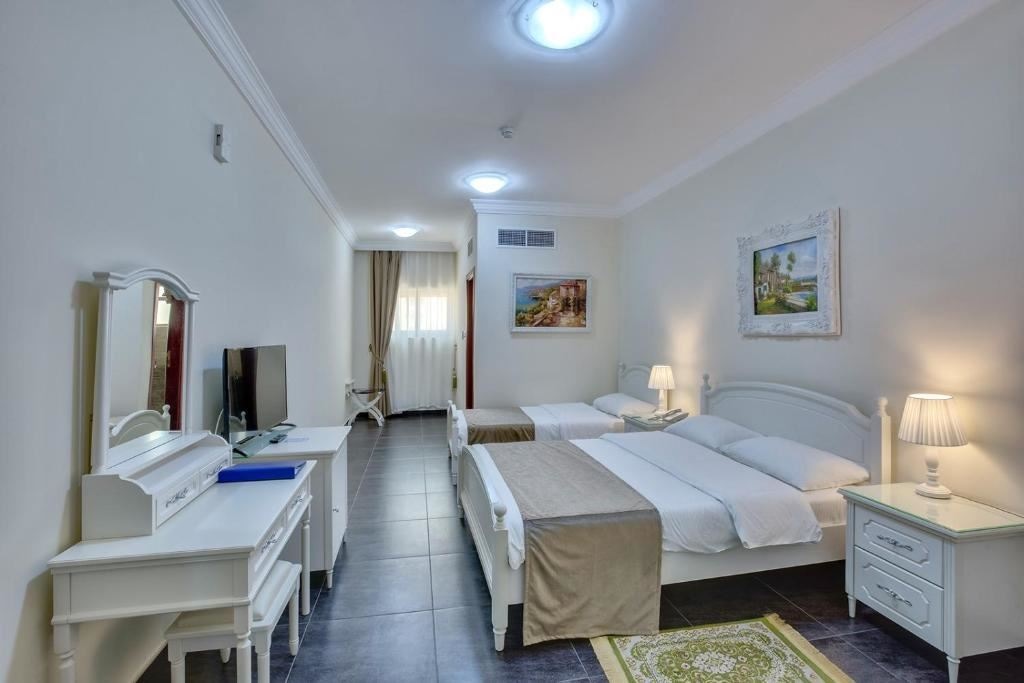 rooms-triple-room