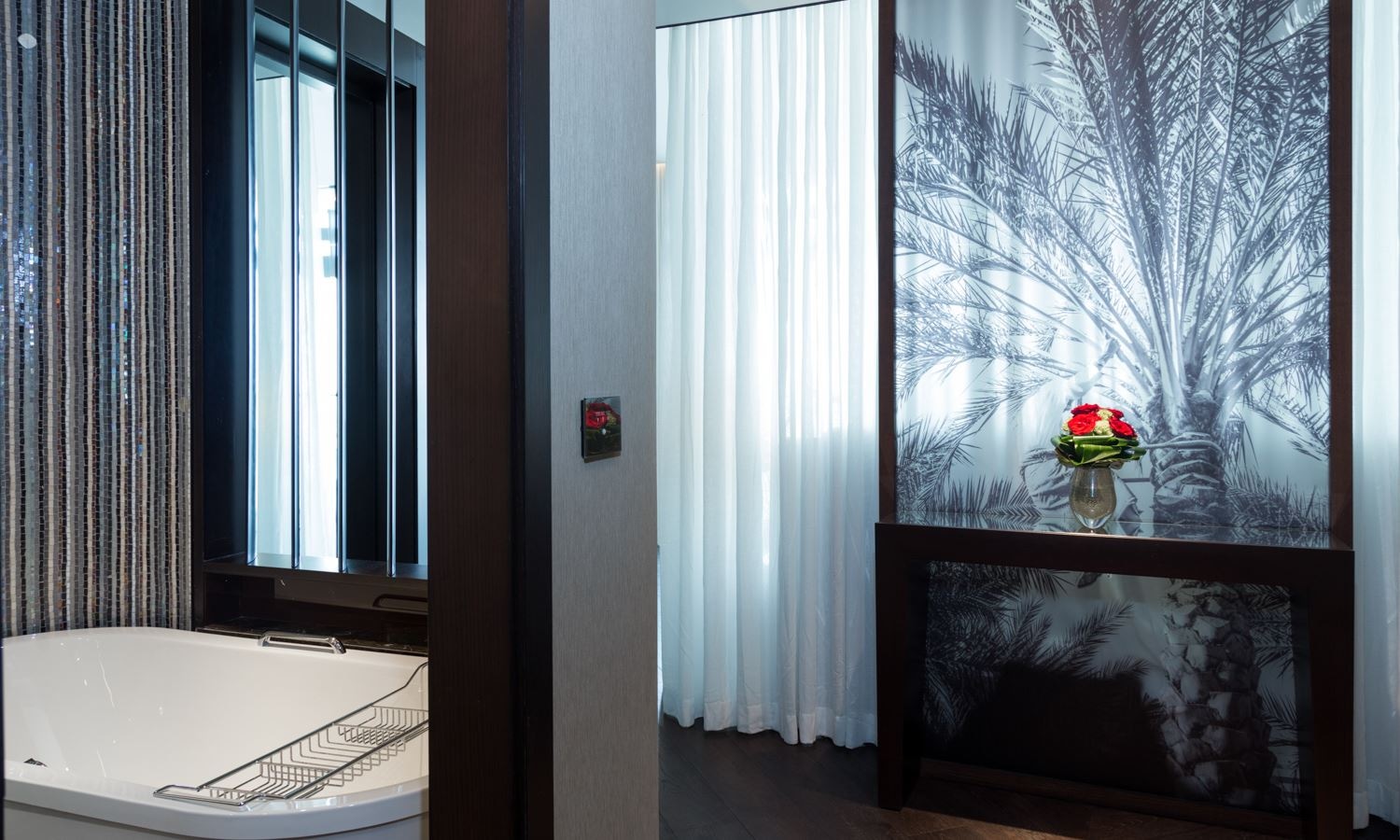 rooms-king-deluxe-room