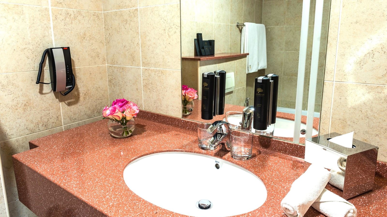 rooms-jannah-deluxe-studio-marina-view