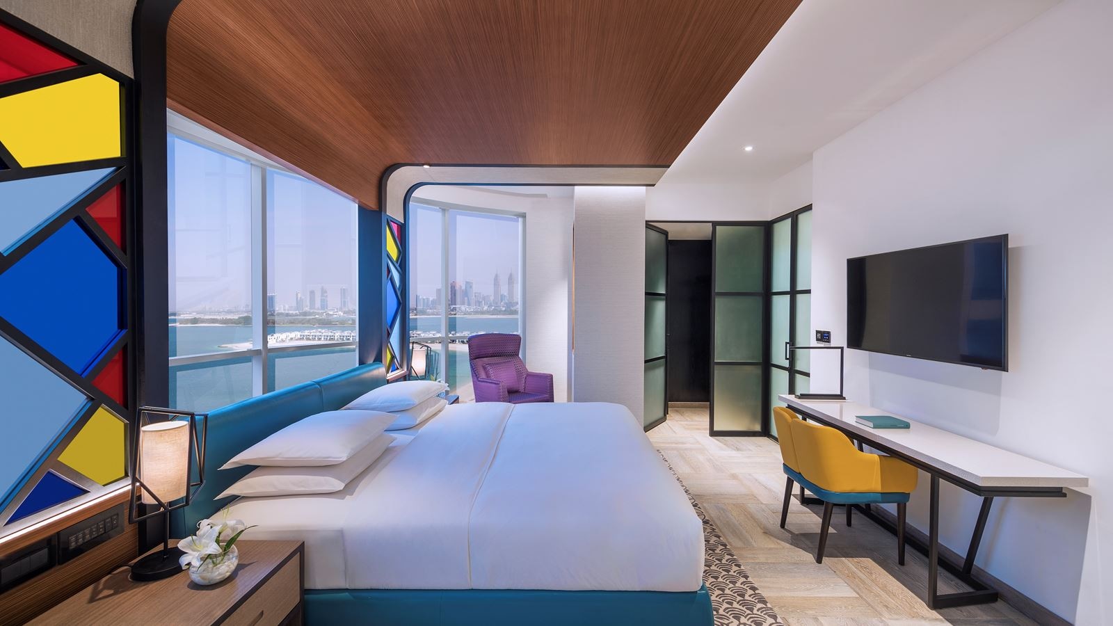 rooms-andaz-deluxe-sea-view-suite