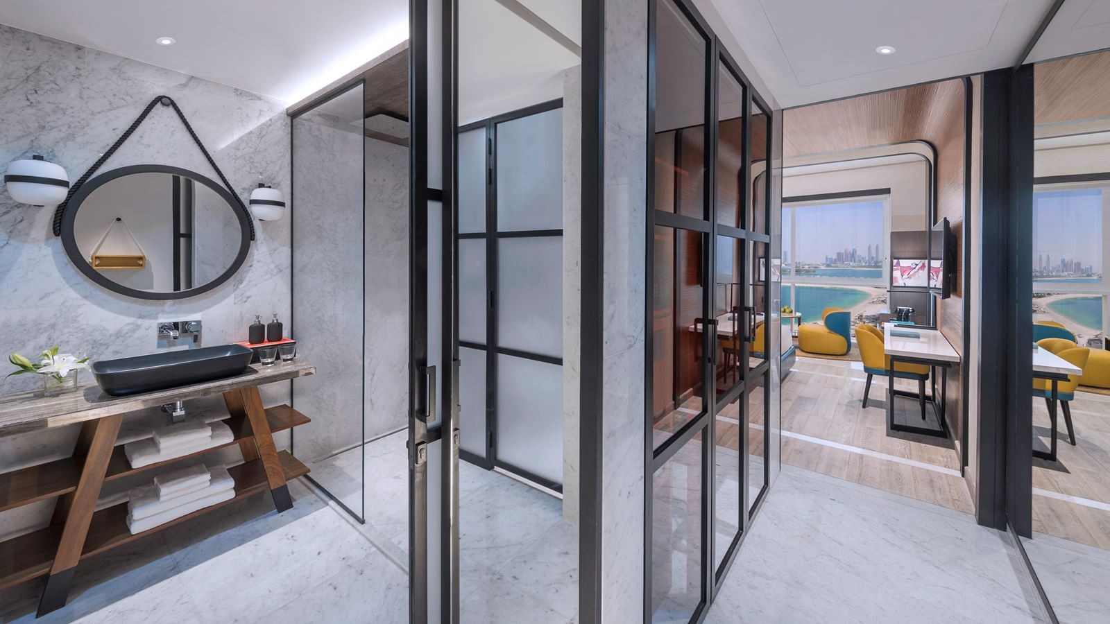 rooms-andaz-room-sea-view