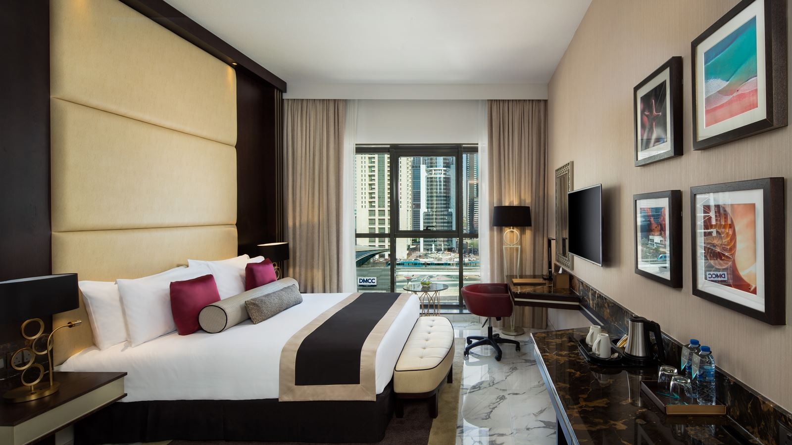 rooms-superior-room
