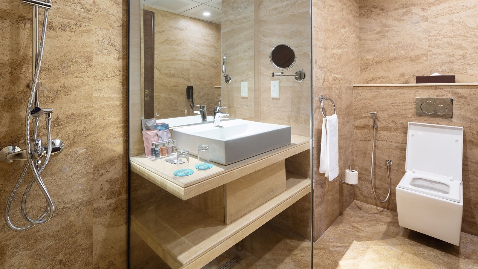 rooms-superior-executive-with-terrace