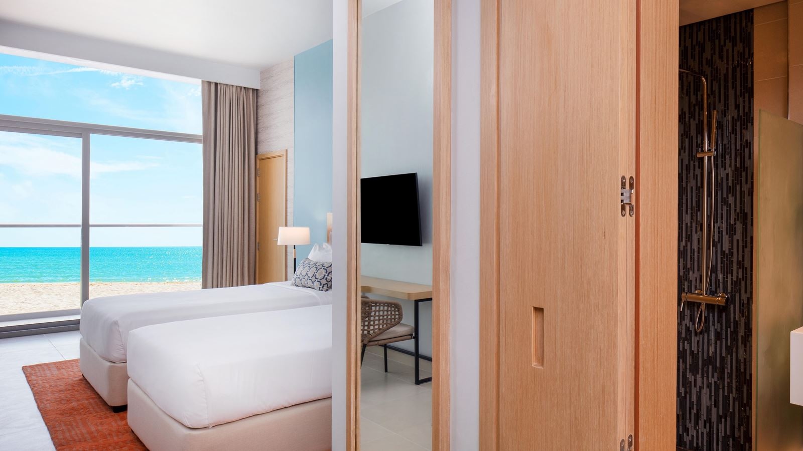 rooms-family-room-sea-view-double-double