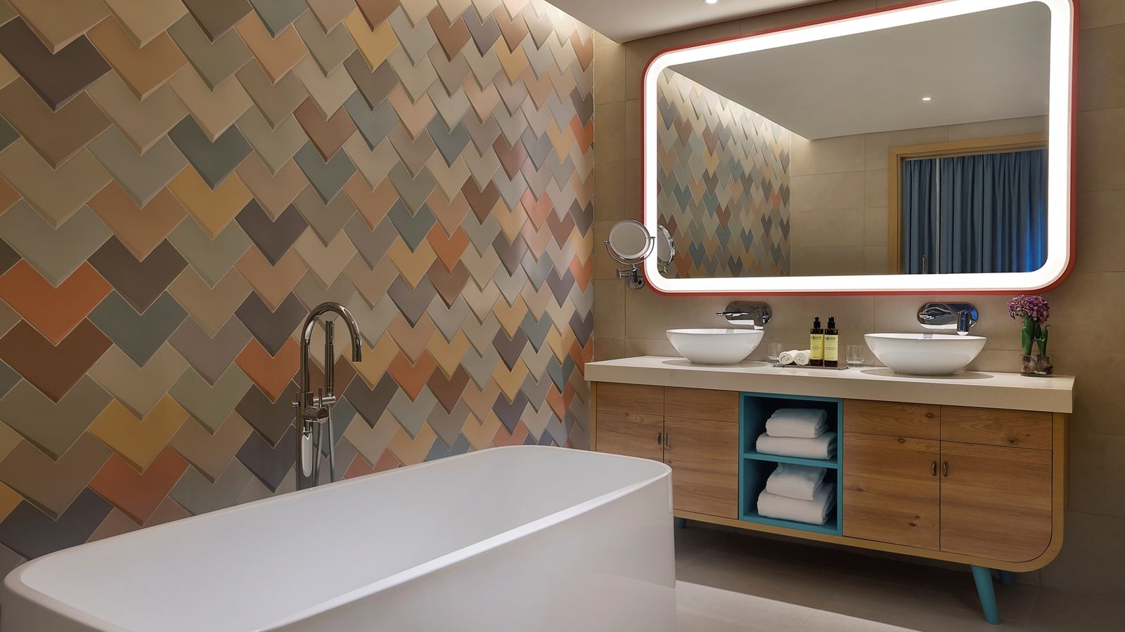 rooms-one-bedroom-club-sea-view-suite