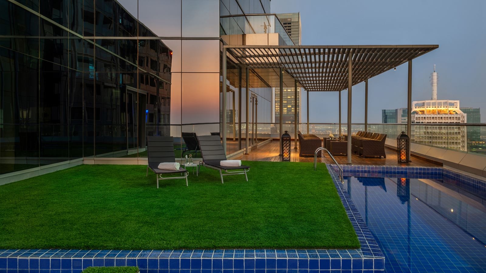 rooms-the-royal-penthouse-suite