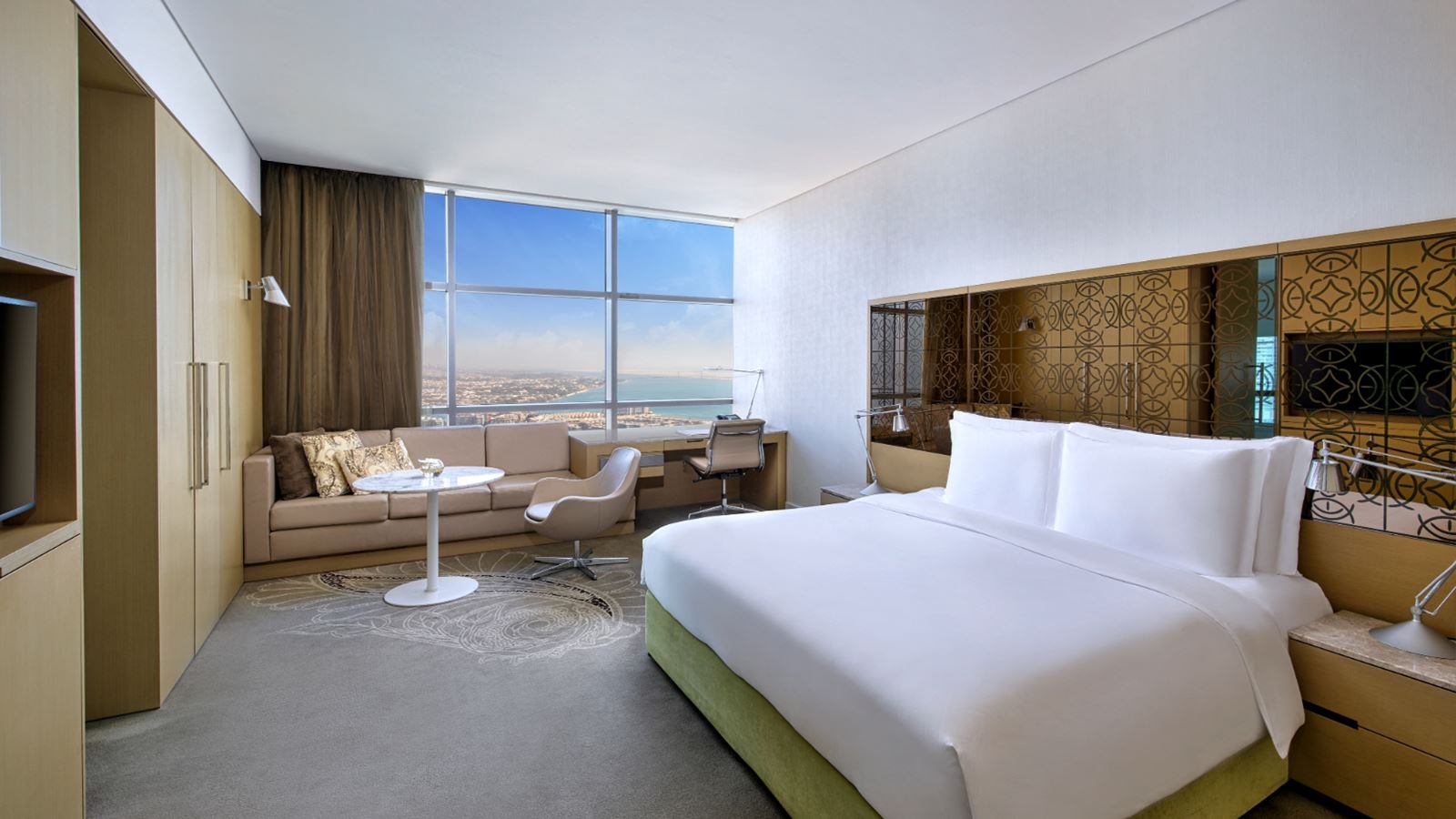 rooms-premier-family-room--with-sea-view