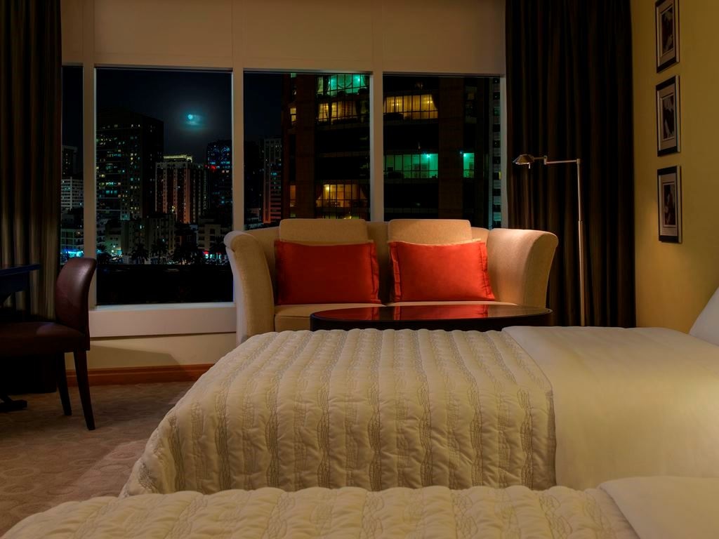 rooms-royal-club-suite