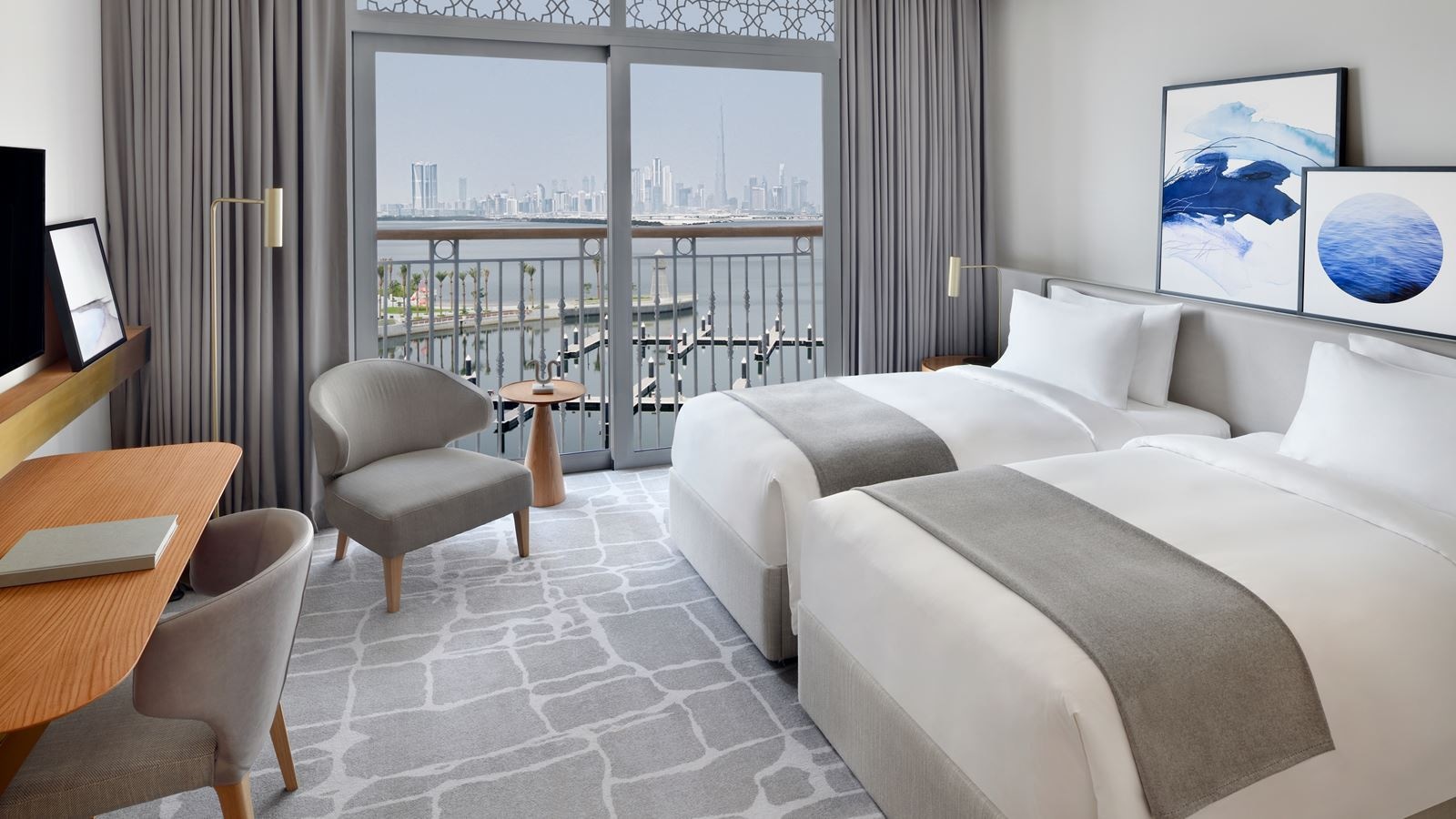 rooms-deluxe-partial-marina-view-twin