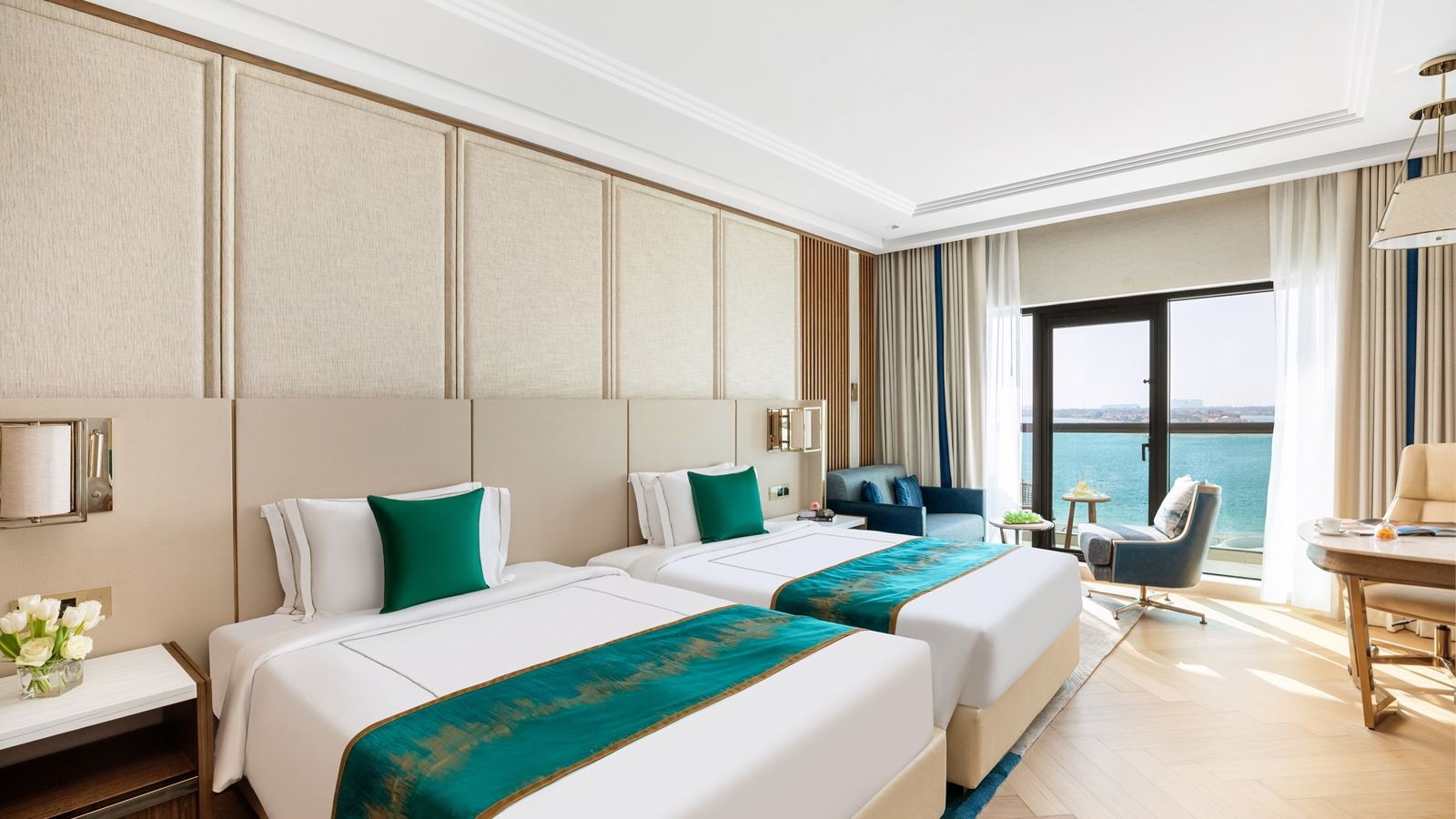 rooms-exotica-palm-sea-view-room-with-club-lounge-access