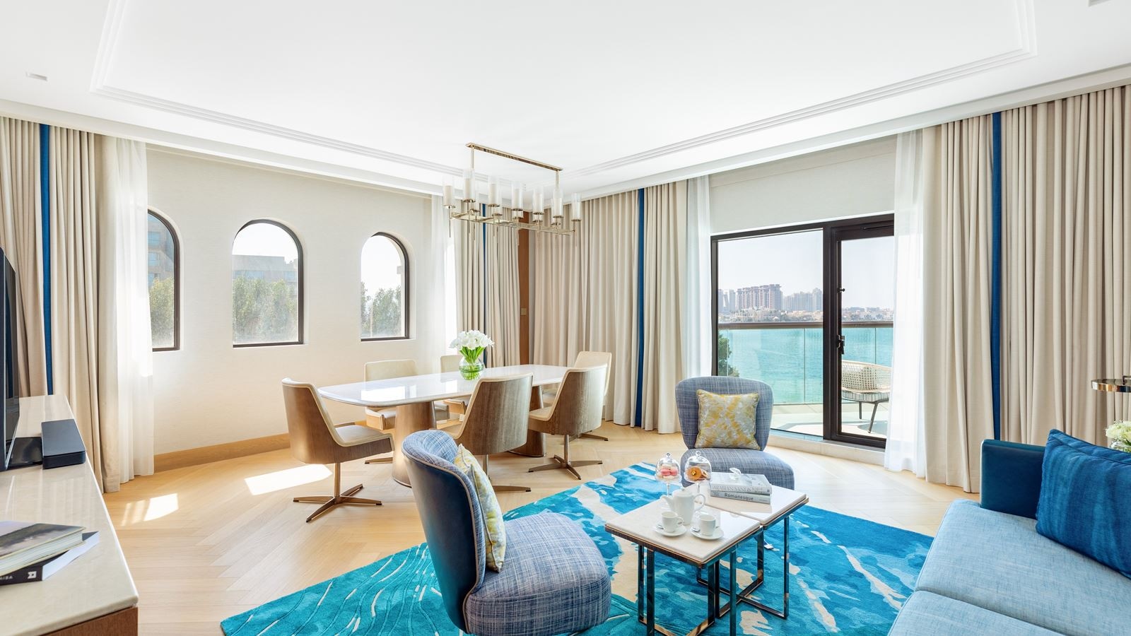 rooms-two-bedroom-grand-luxury-suite-sea-view