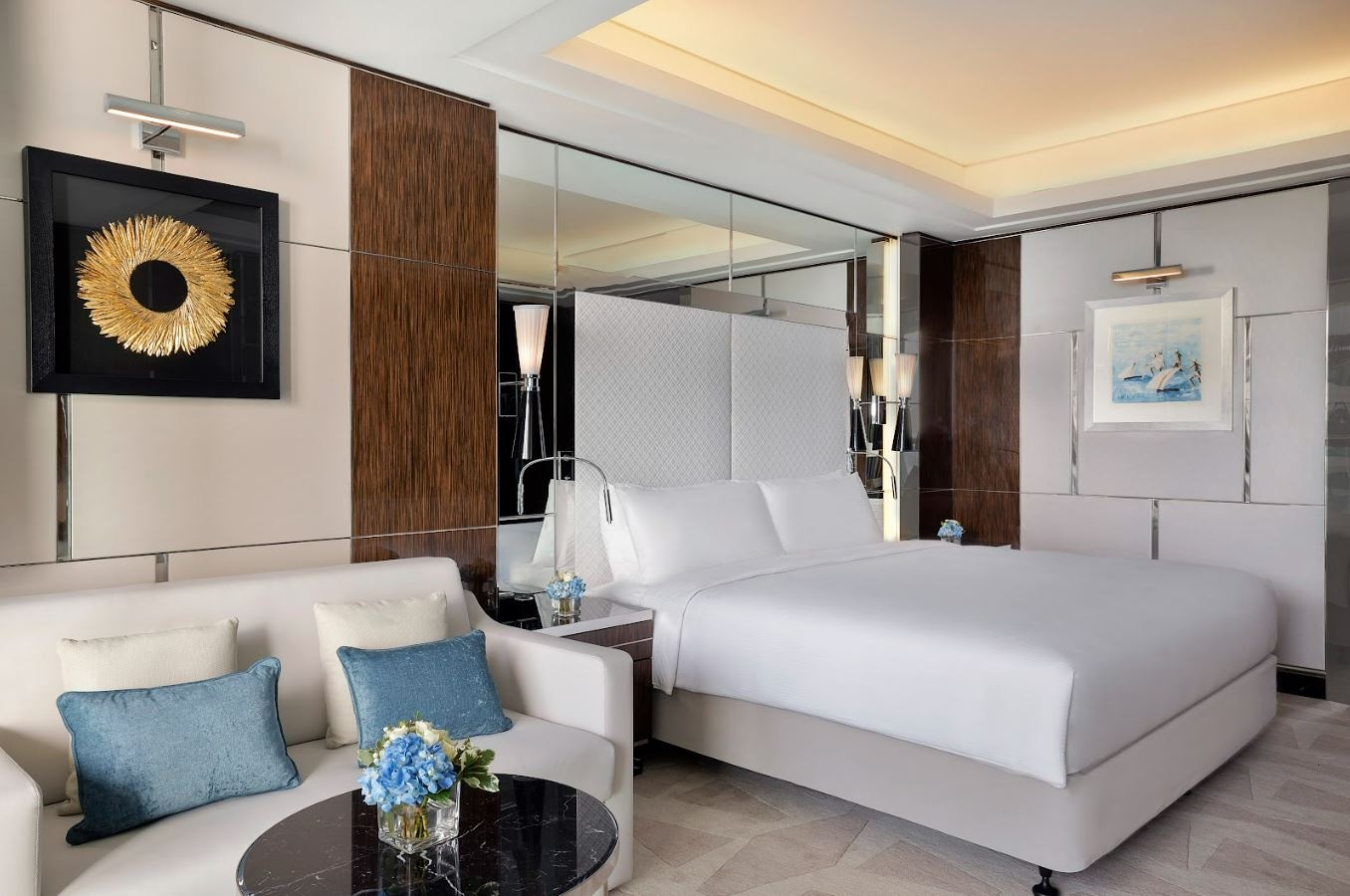 rooms-royal-suite-with-sea-view