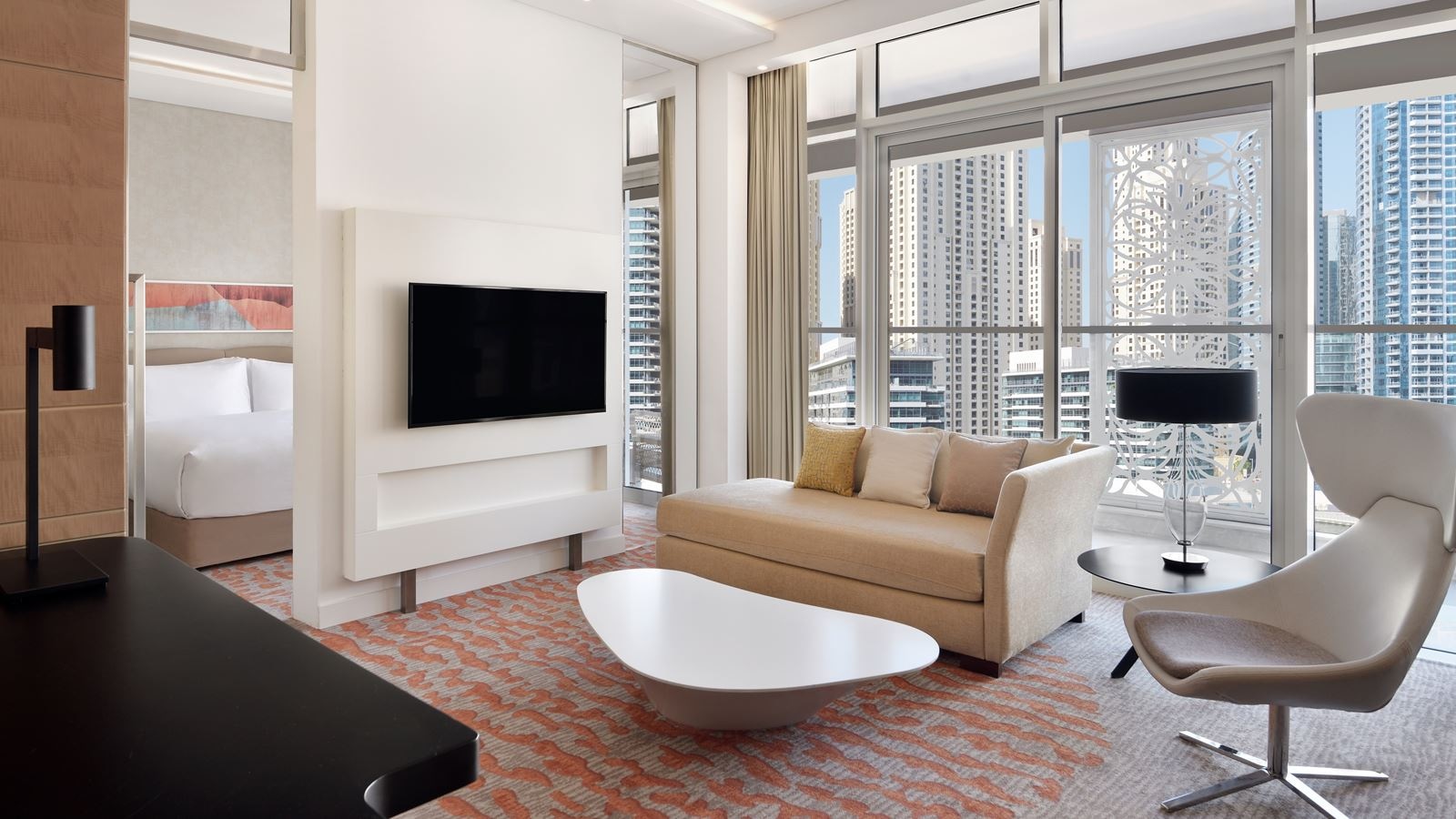 rooms-1-bedroom-suite-marina-view-wo-club-access-king