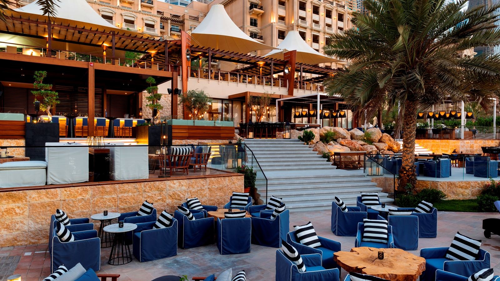 restaurants-bussola-fine-dining