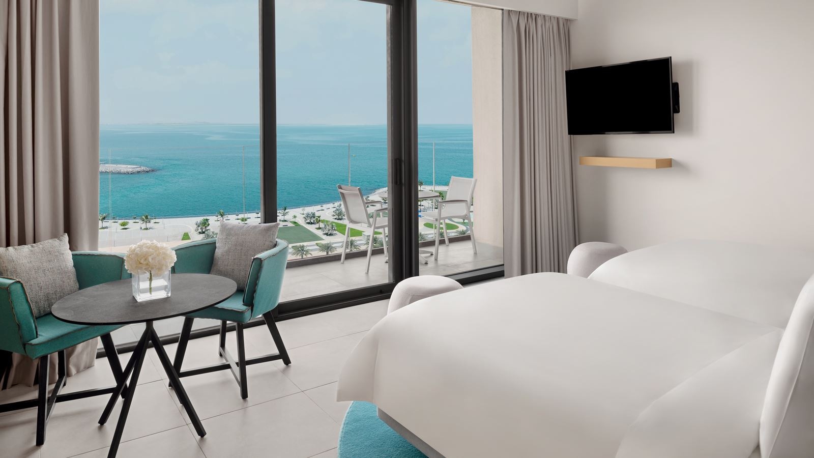 rooms-deluxe-island-sea-view-room