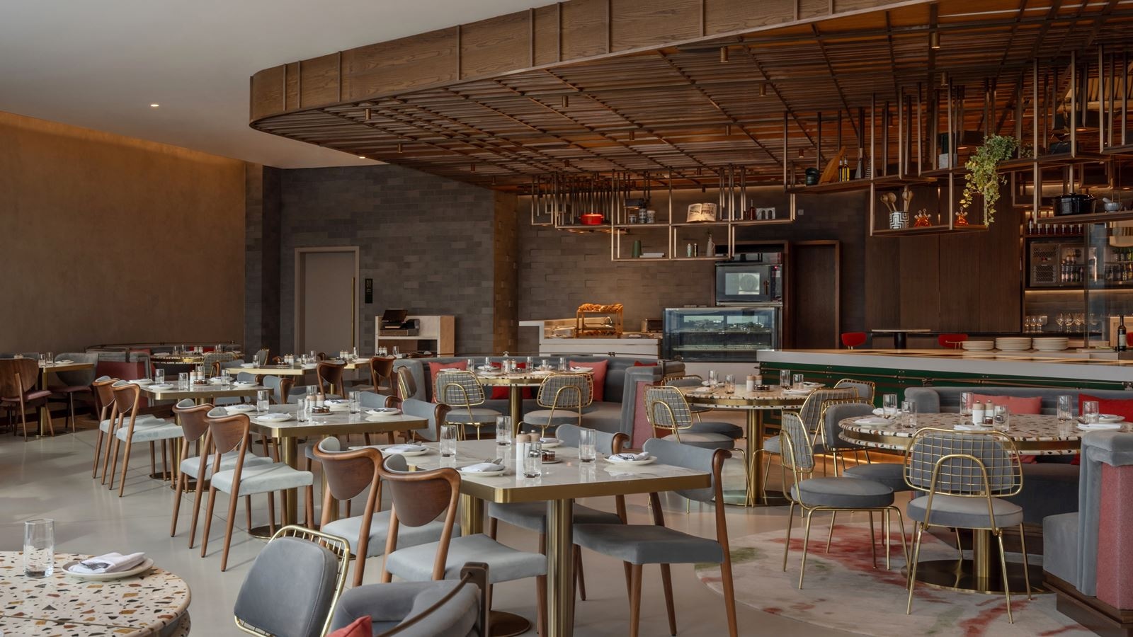 restaurants-brasserie-uptown