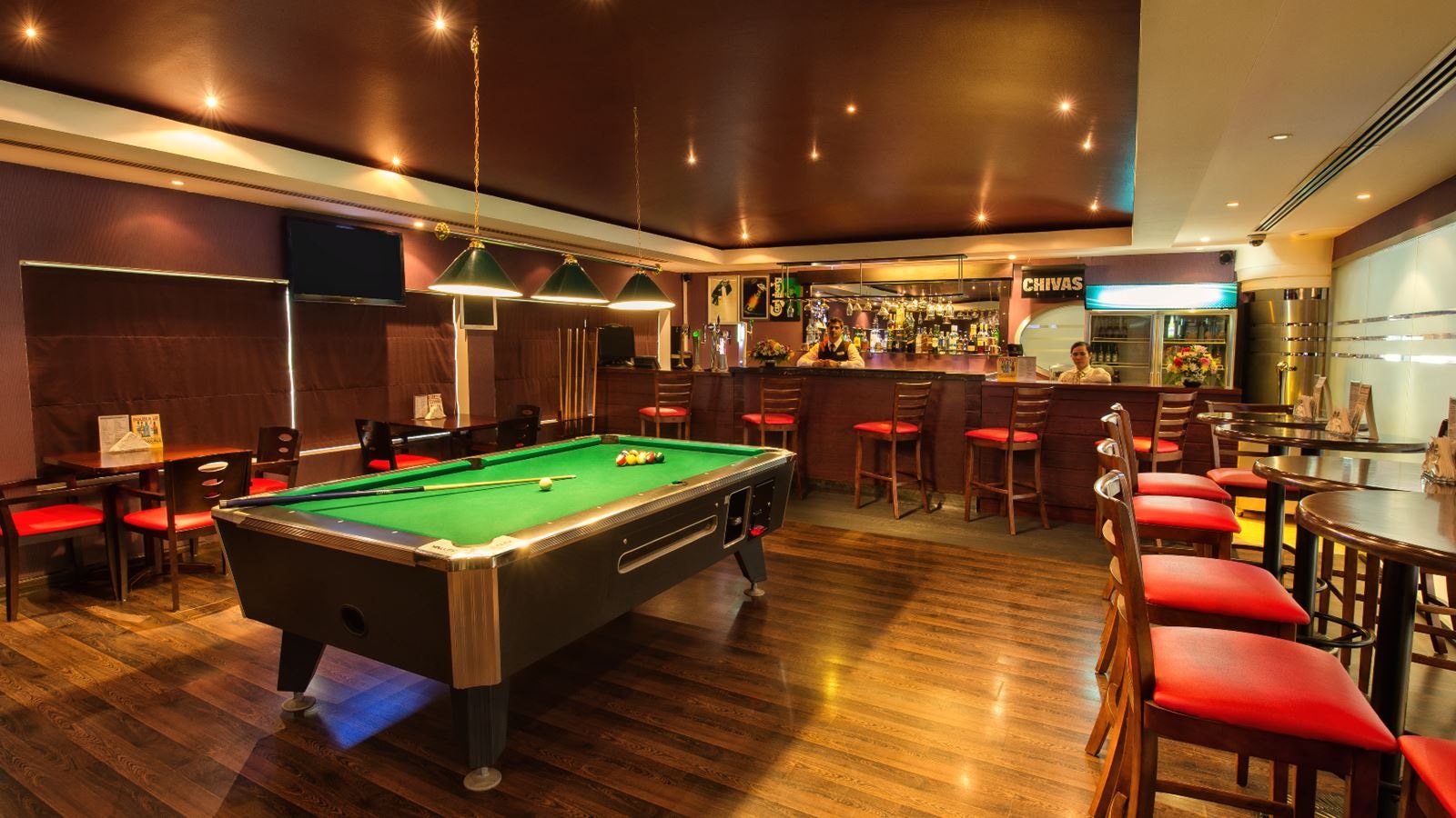 bars-ice-cube-restro-sports-cafe