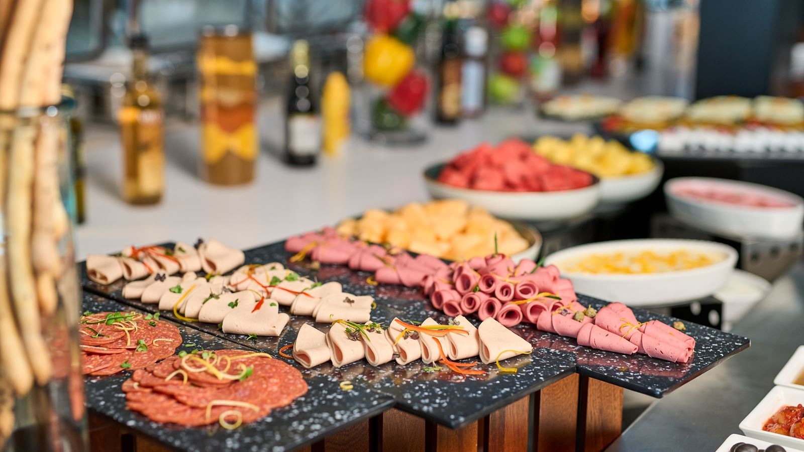 restaurants-main-restaurant