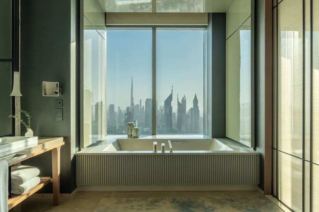 rooms-grand-zaabeel-room-king--burj-khalifa-view