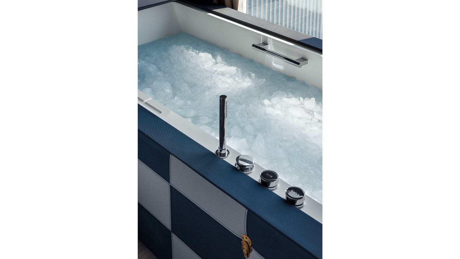 rooms-sanctuary-suite