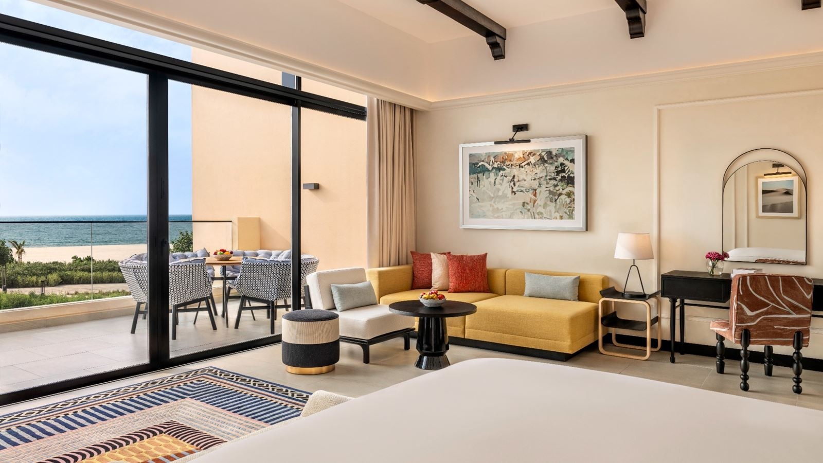 rooms-luxury-room-king--beachfront