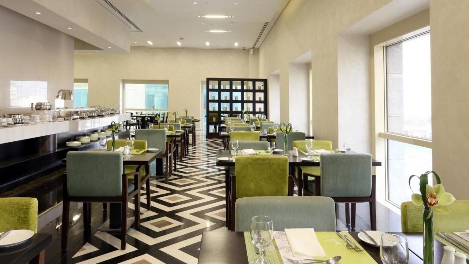 restaurants-breakfast-buffet