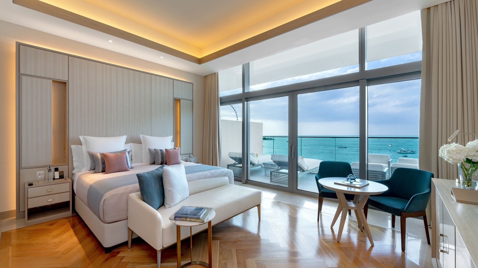 rooms-luxe-sea-view